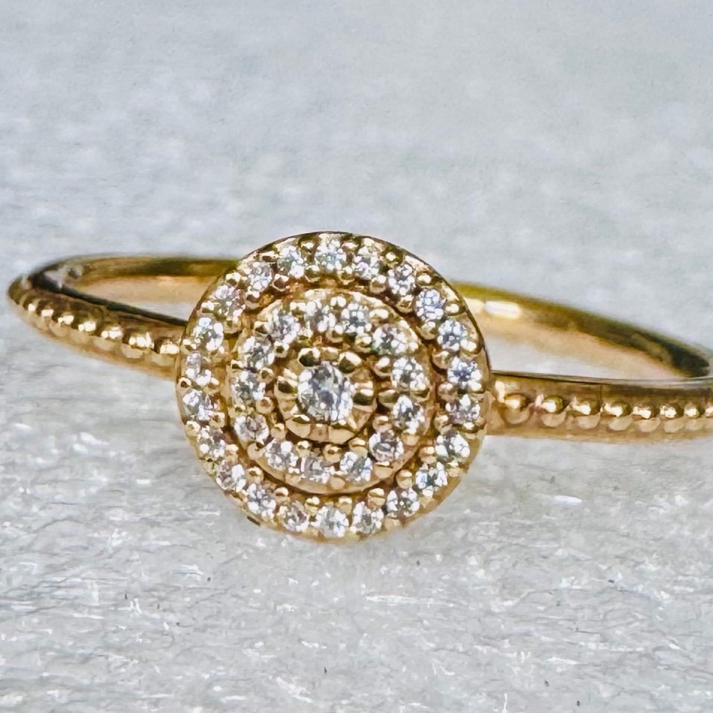 Authentic Pandora 14k Gold “RADIANT ELEGANCE” Ring Size 58 (8.5)